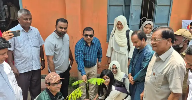 বৃক্ষ রোপণ ও বিতরণ কর্মসূচি